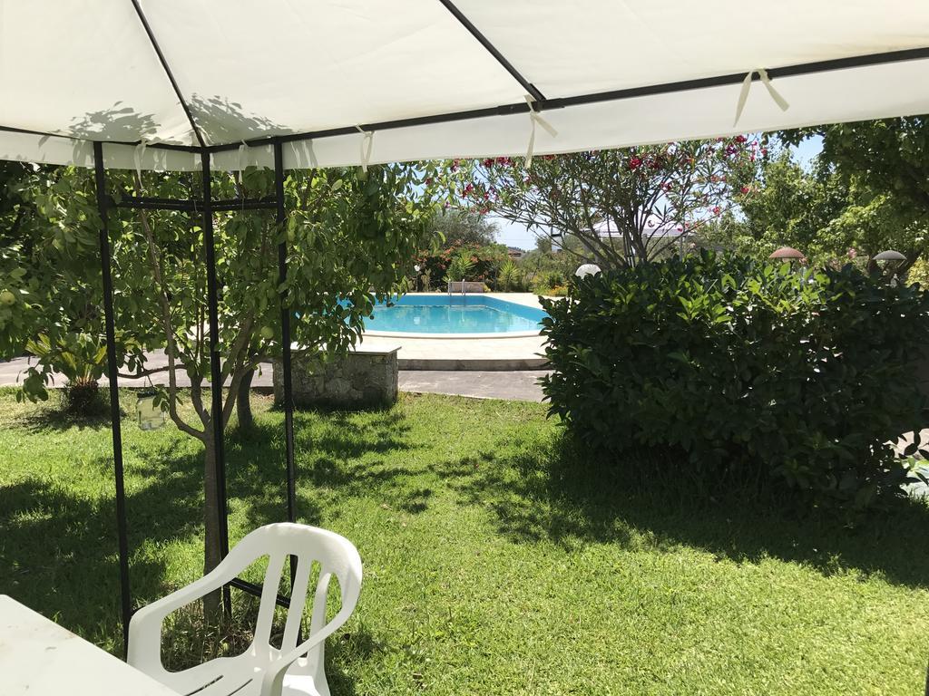Villa Uliveto Francavilla di Sicilia Esterno foto